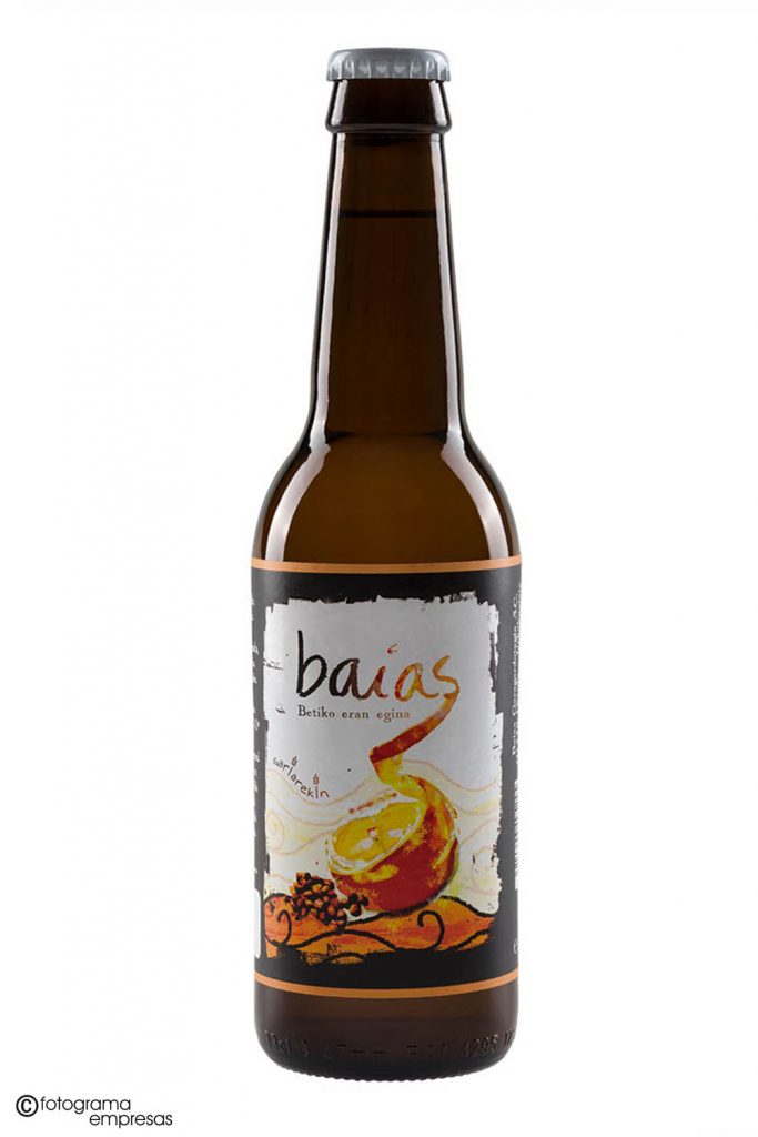 foto de producto de botellín de cerveza de la marca Baias realizada por Fotograma Empresas de Vitoria