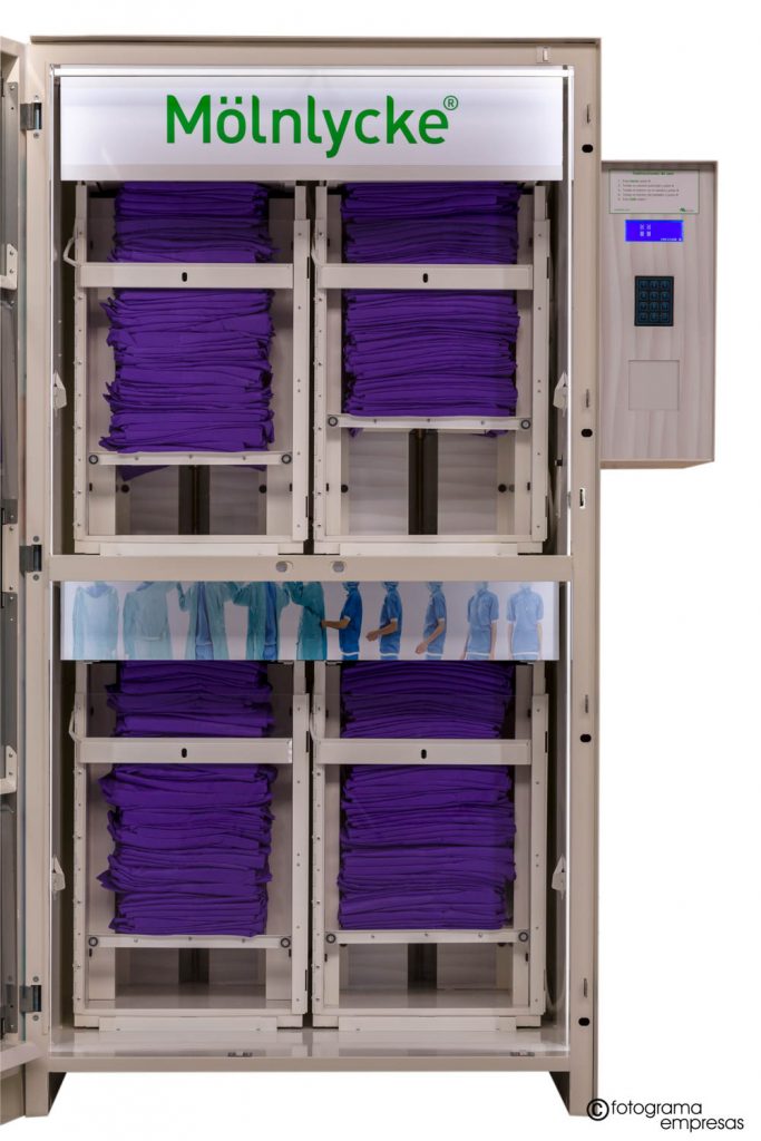 foto de producto maquina de vending de la marca Mölnlycke realizada por Fotograma Empresas de Vitoria