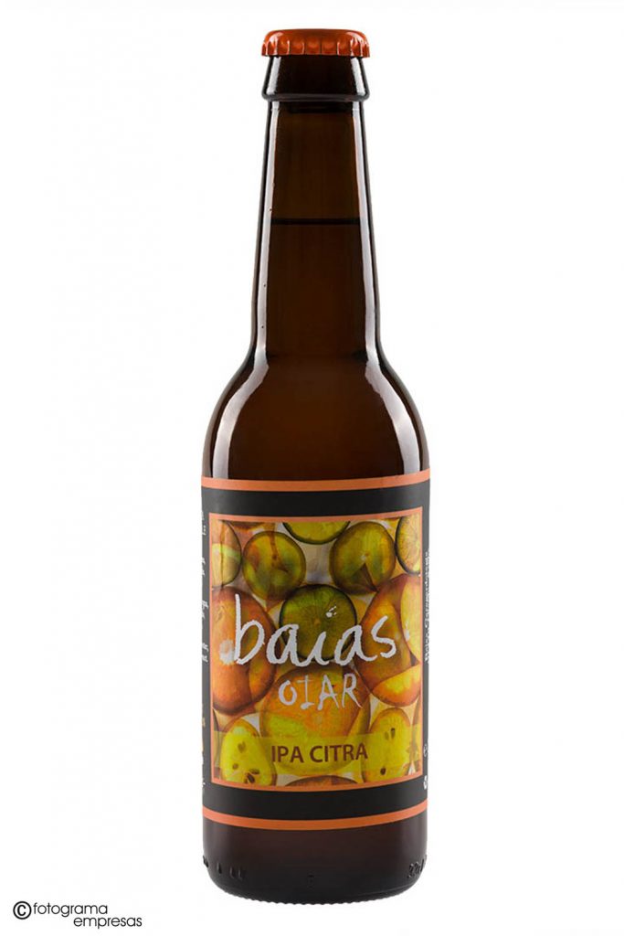 foto de producto de botellín de cerveza de la marca Baias realizada por Fotograma Empresas de Vitoria