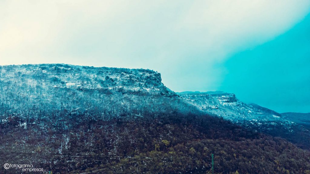 foto de la cima de peñalascinco en el pueblo alaves de maeztu realizada por fotograma empresas de vitoria