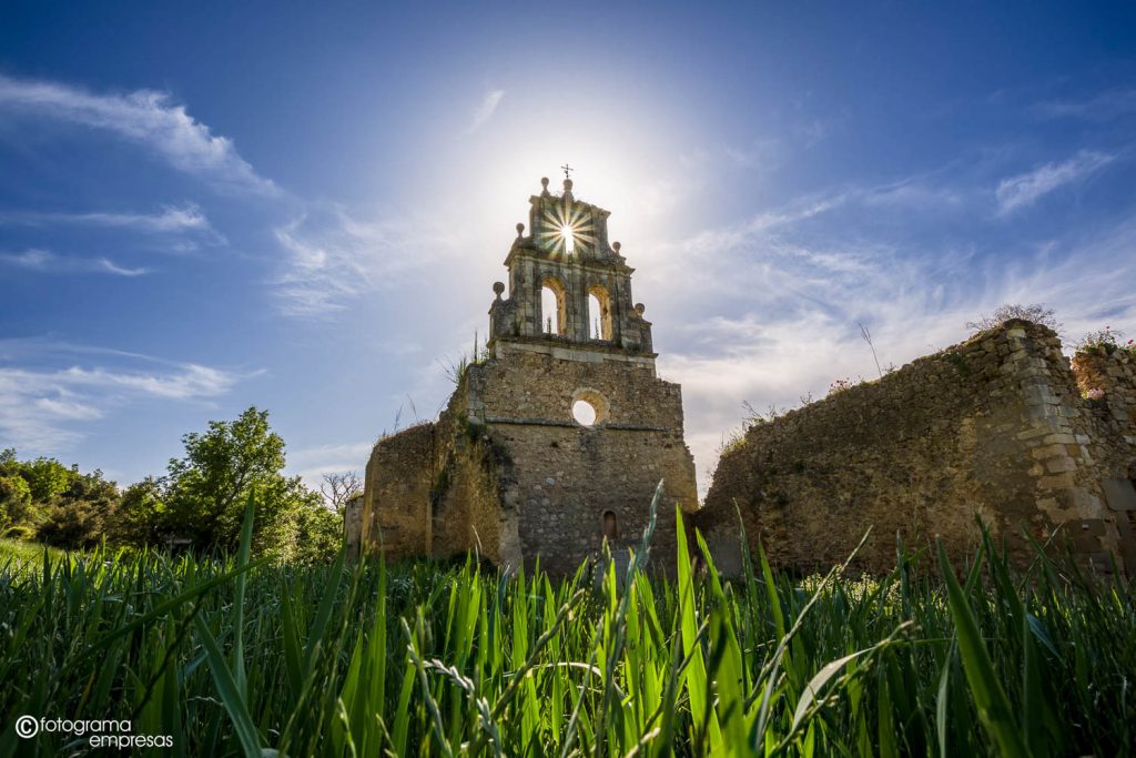 foto del convento pierola en santa cruz de campezo realizada por fotograma empresas de vitoria